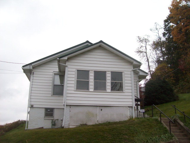 1222 Heatherwood Rd