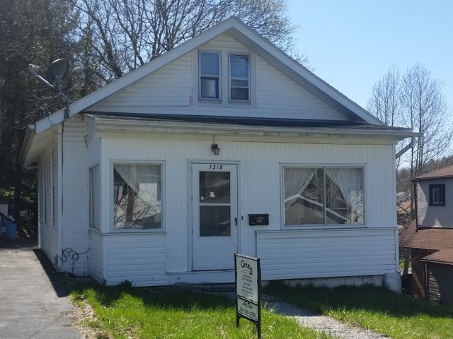 1318 Woodrow Street