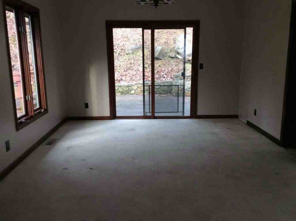 335 Poplar Grove DrPrinceton, WV, 24739Mercer County