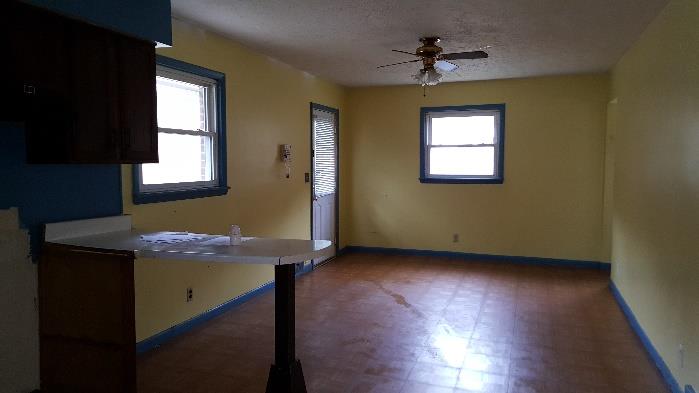 8090 Ingleside RdOakvale, WV, 24739Mercer County