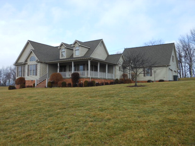 608 Misty Hills Dr