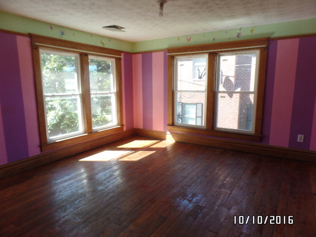 1313 East Main, Princeton, WV 24740