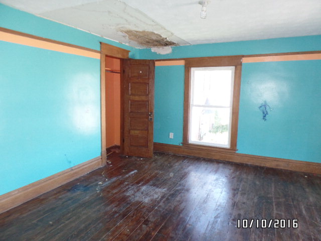 1313 East Main, Princeton, WV 24740