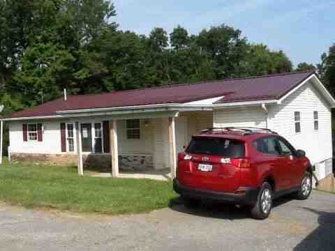 34 Sharps Turn RdPrinceton, WV, 24740Mercer County