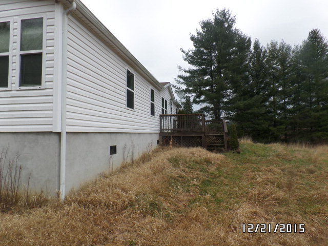 233 Black Oak Rd