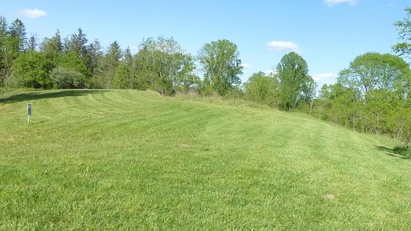 DAVIS STUART ROAD, Lewisburg, WV 24901