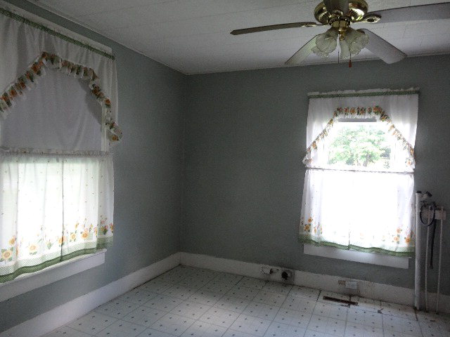 277 WASHINGTON STREET, Alderson, WV 24901