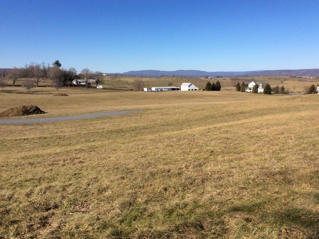 Lewisburg, WV 24901
