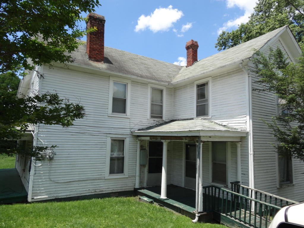 277 WASHINGTON STREET, Alderson, WV 24910