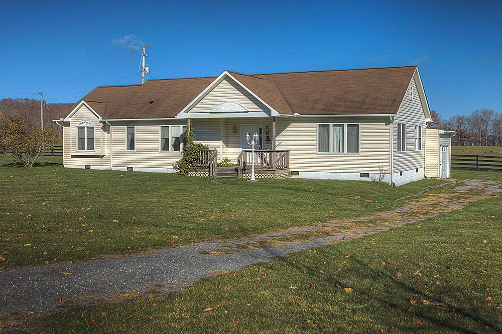 141 Lon Martin Rd.