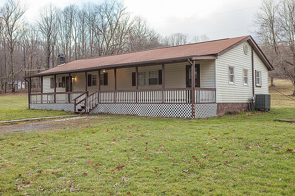 141 Lon Martin Rd.