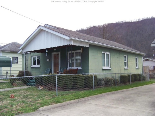 240 River Front Trail