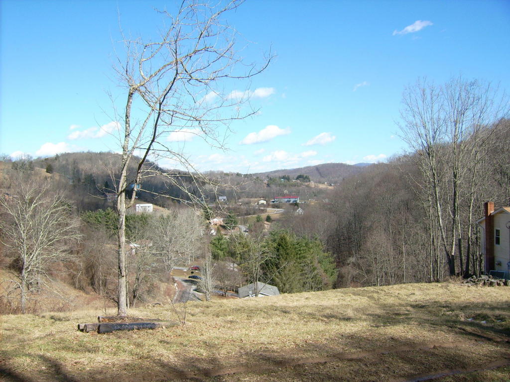 END OF VALLEY DRIVE, Ronceverte, WV 24970