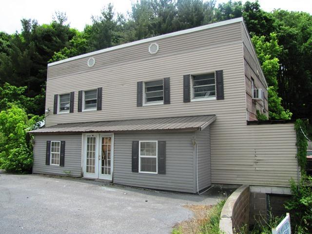 75 3Rd St
