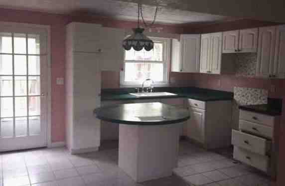 161 Lincoln HtsAlum Creek, WV, 25003Lincoln County