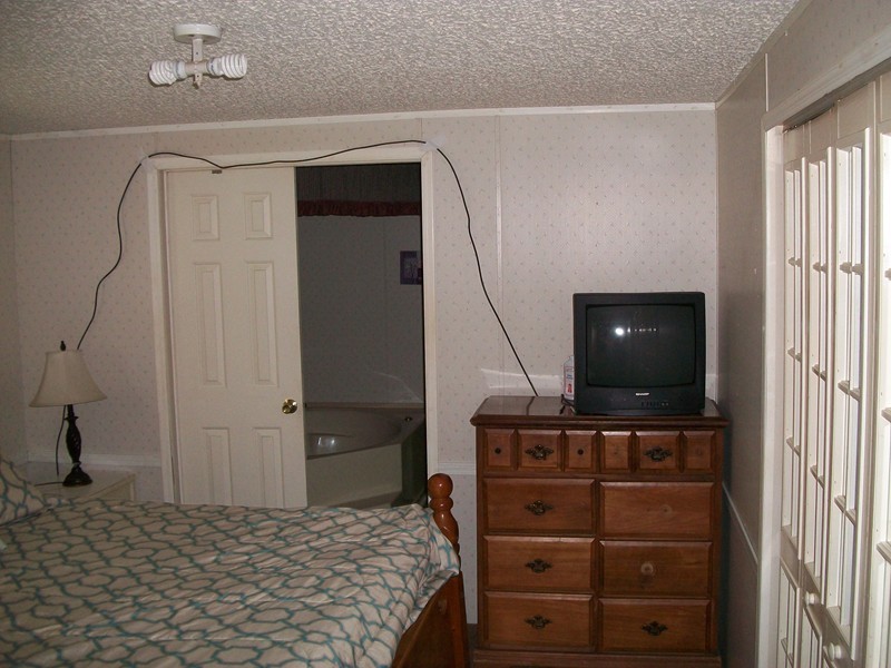 1284 Boggs Run RD, Bomont, WV 25030