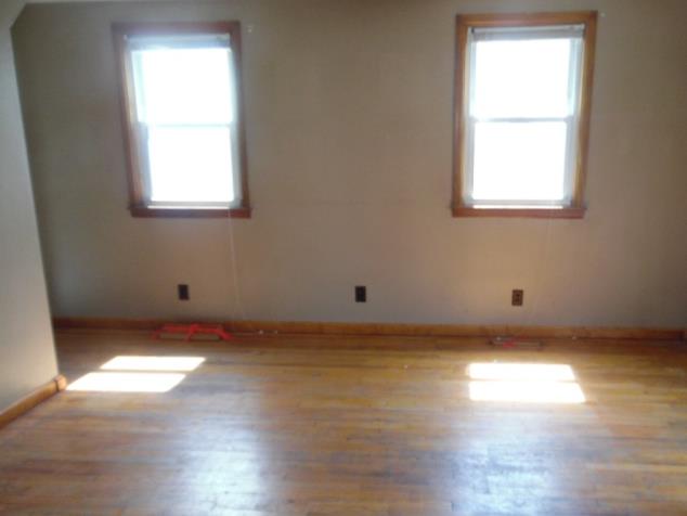 14 Church StCharlton Heights, WV, 25040Fayette County