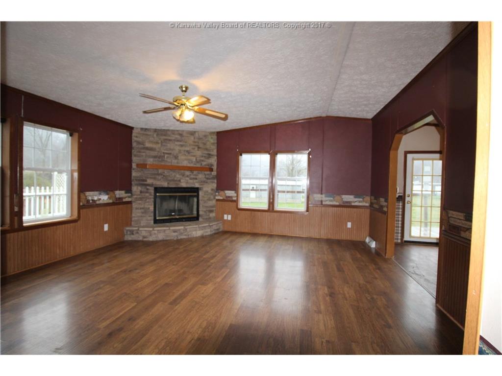 233 Dunlap Street, Danville, WV 25053