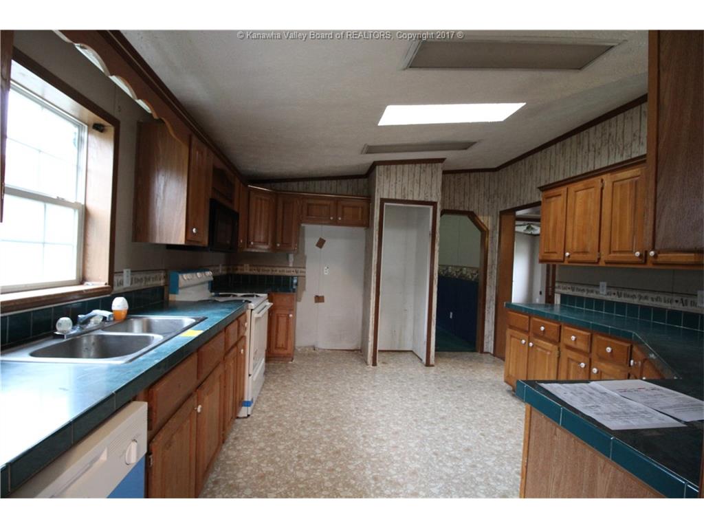 233 Dunlap Street, Danville, WV 25053