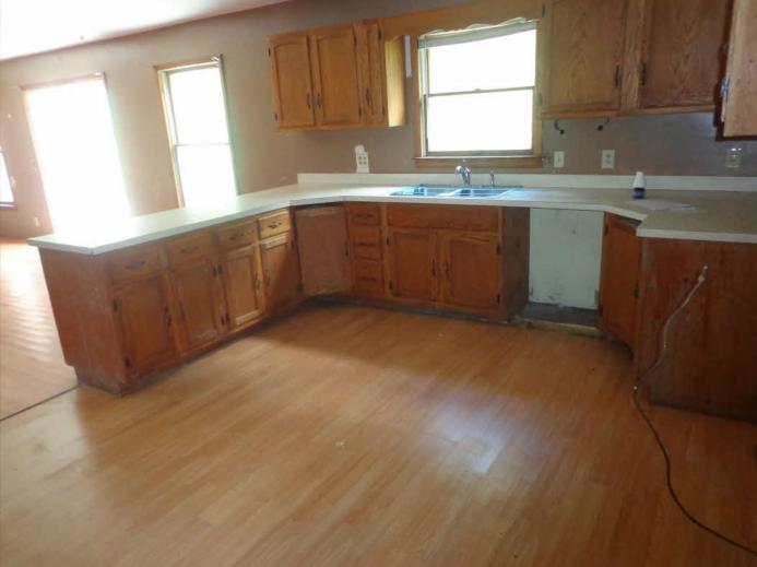 1060 Dry Creek RdDry Creek, WV, 25062Raleigh County