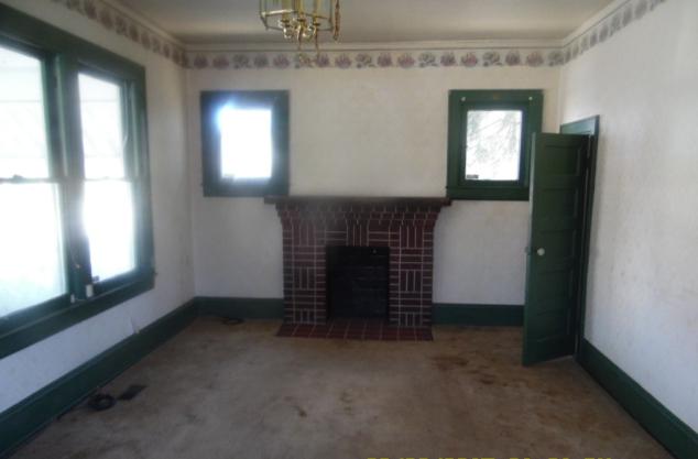 1515 Grosscup AveDunbar, WV, 25064Kanawha County