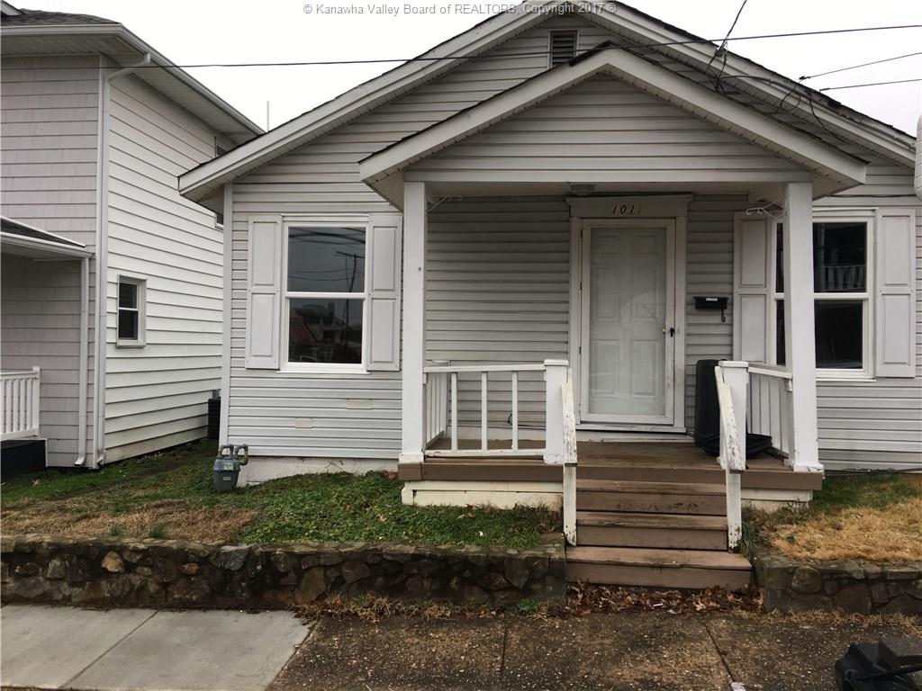 101 12th Street, Dunbar, WV 25064