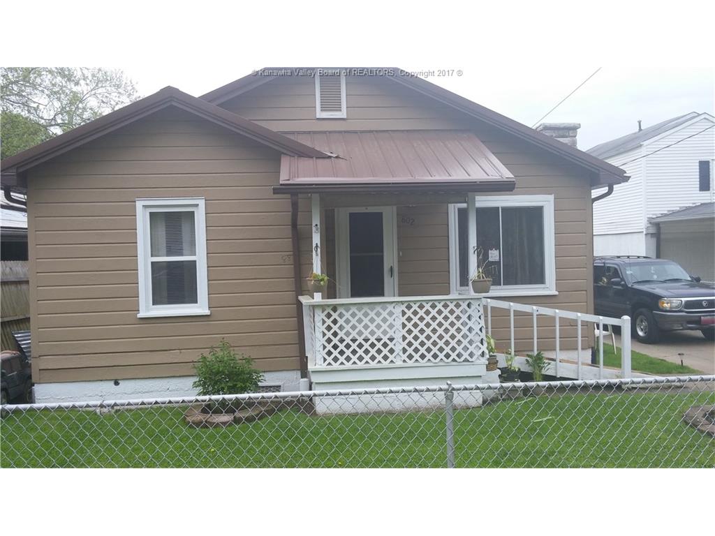 802 Elvira Road, Dunbar, WV 25064