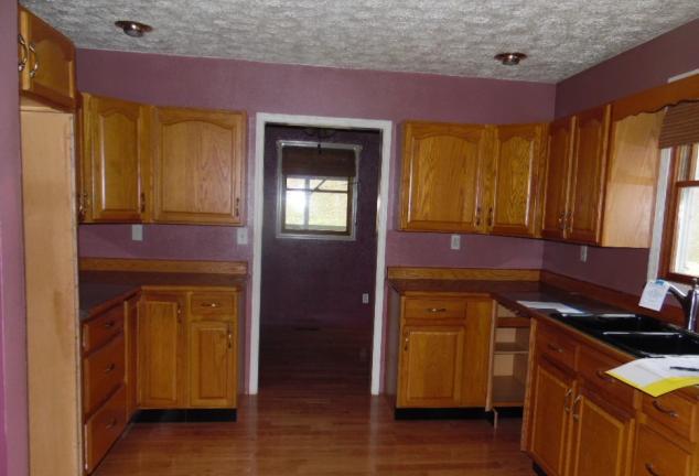 869 New Hope RdElkview, WV, 25071Kanawha County