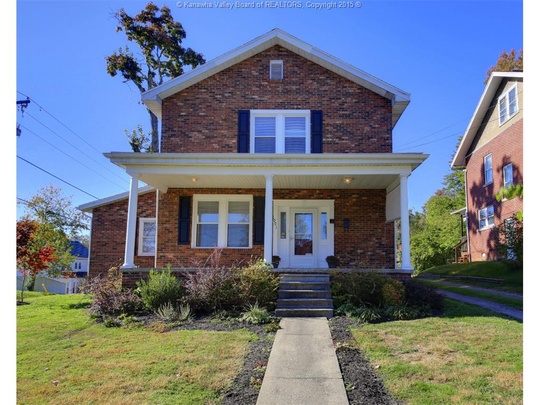 1008 Ridgemont Drive