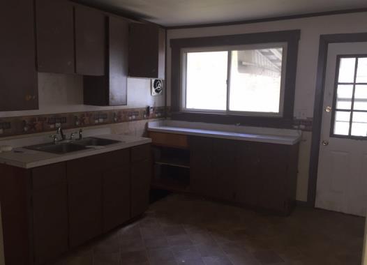 30 Keeney DrEskdale, WV, 25075Kanawha County