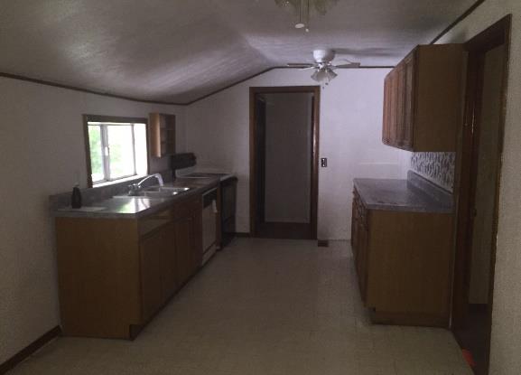 5618 Kellys Creek RMammoth, WV, 25132Kanawha County