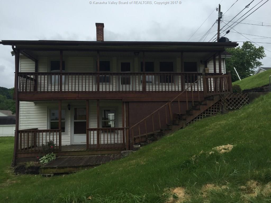 2518 25th Street, Nitro, WV 25143