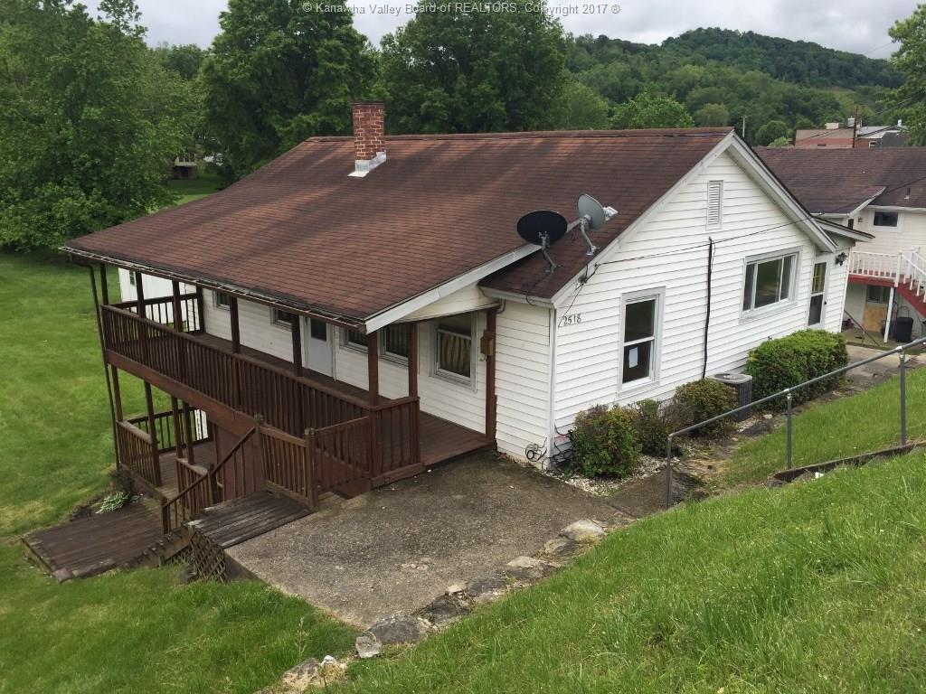 2518 25th Street, Nitro, WV 25143