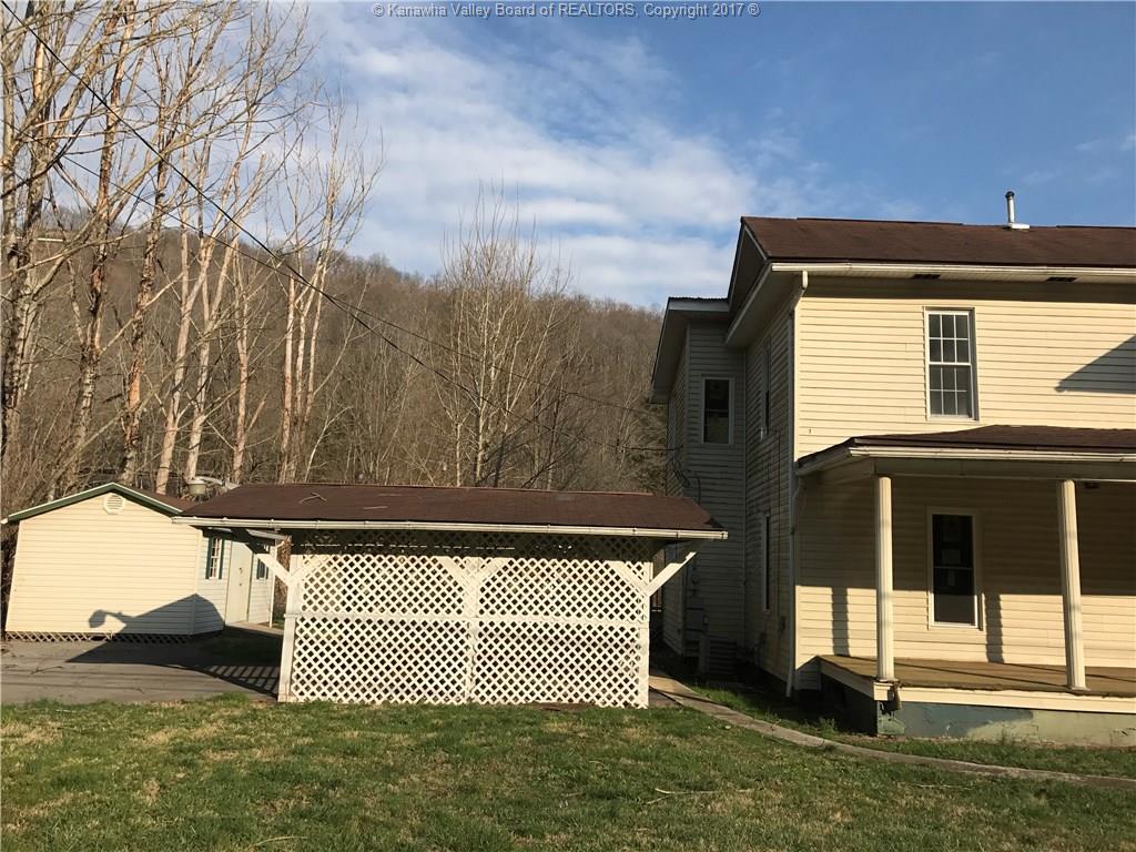26 BAPTIST CHURCH Road, Page, WV 25152