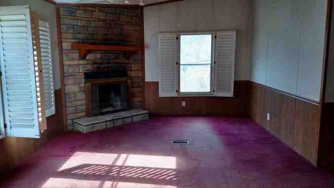126c Heizer Creek Rd.Poca, WV, 25159Putnam County