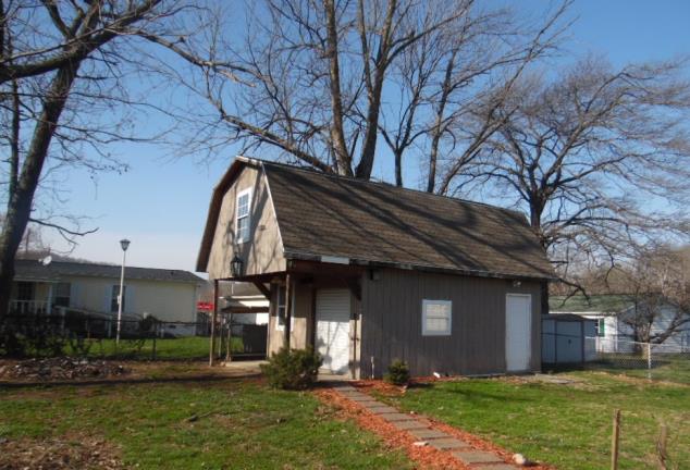 111 Dodd StPoca, WV, 25159Putnam County