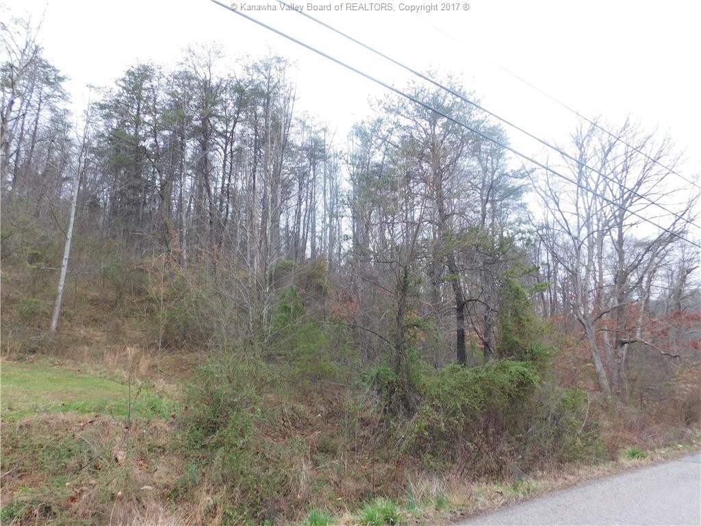 0 Dairy, 3 Road, Poca, WV 25159