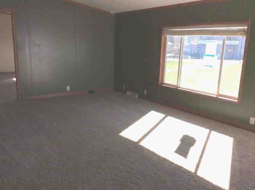 11014 Charleston RdRed House, WV, 25168Putnam County