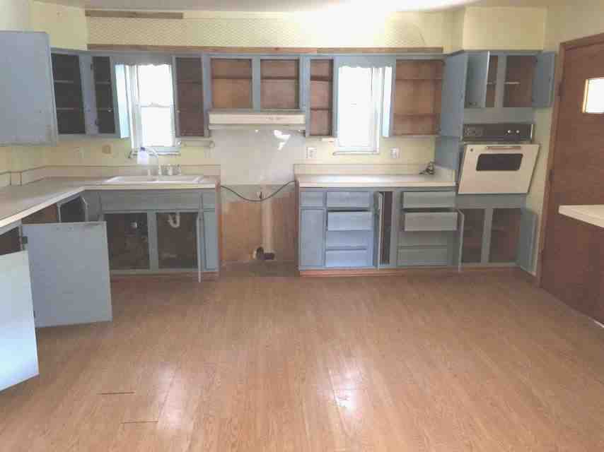 838 Monmouth StreetSaint Albans, WV, 25177Kanawha County
