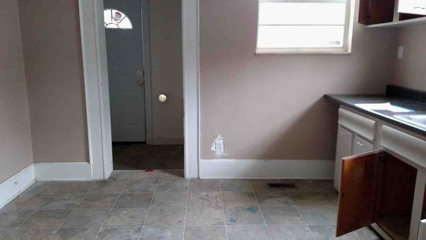 107 6th St NSaint Albans, WV, 25177Kanawha County