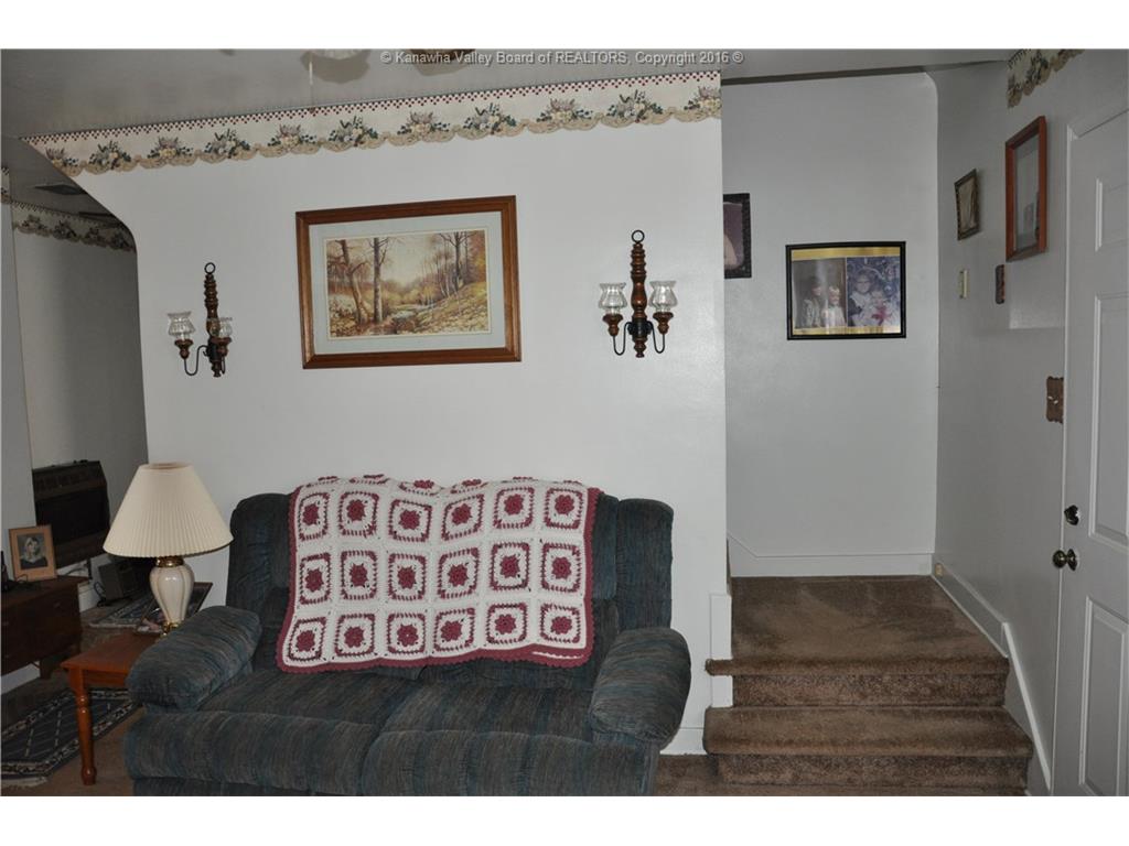 1261 McKinley Street, Wharton, WV 25208