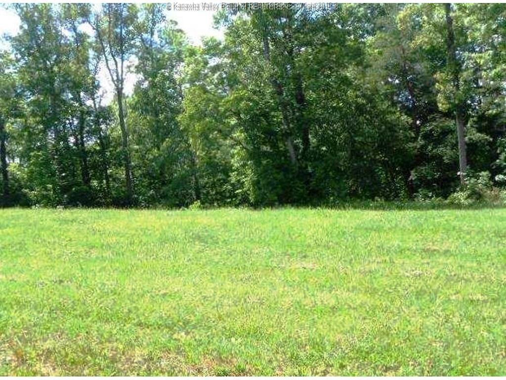 12 Highland Lane, Kenna, WV 25248