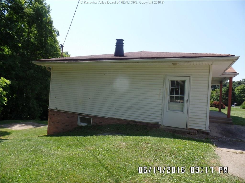 401 DOGWOOD Drive, New Haven, WV 25265