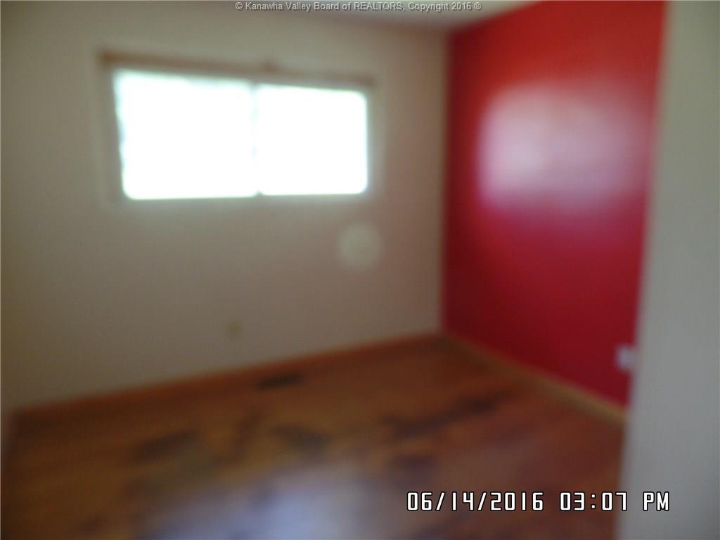 401 DOGWOOD Drive, New Haven, WV 25265