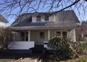 821 Capitol StSpencer, WV, 25276Roane County