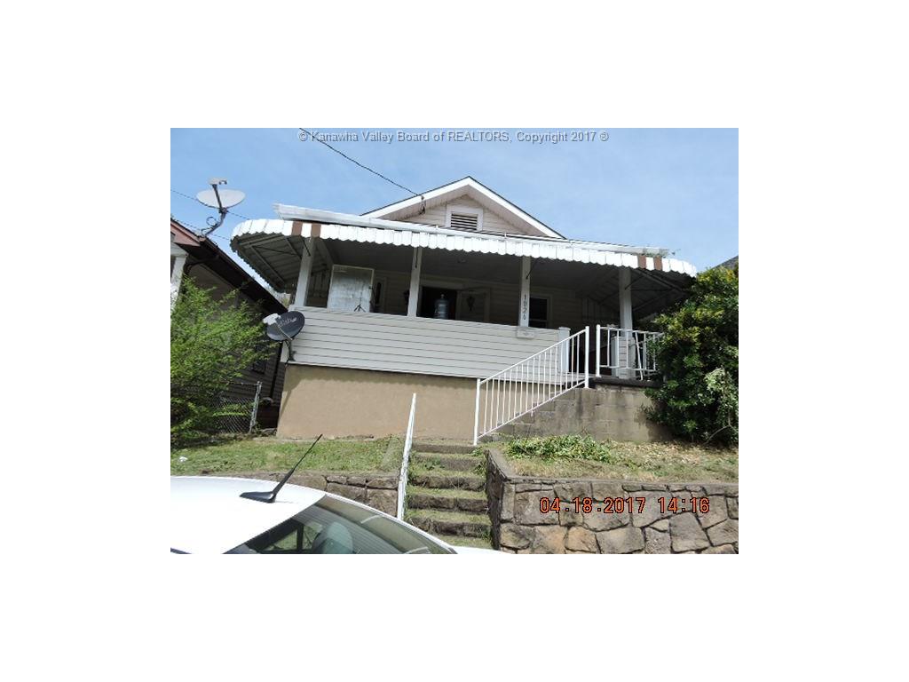 1026 Red Oak Street, Charleston, WV 25302