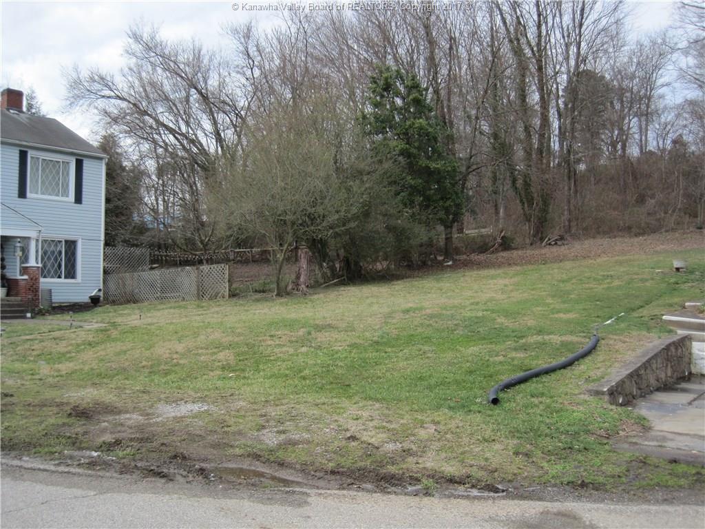 611 Piccadilly Street, Charleston, WV 25302