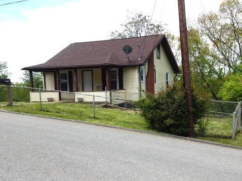 1913 Whitney Street, Charleston, WV 25302