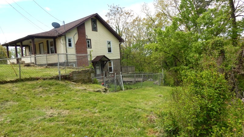 1913 Whitney Street, Charleston, WV 25302