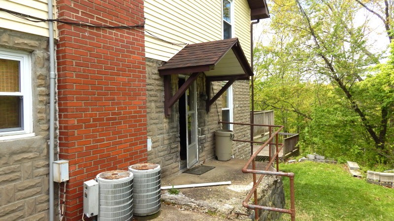 1913 Whitney Street, Charleston, WV 25302